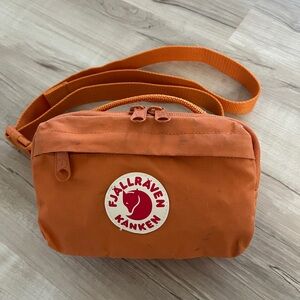 Fjallraven Kanken Crossbody Bag in Orange